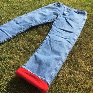 Cozy high waisted, fleece lined Wrangler mom jeans